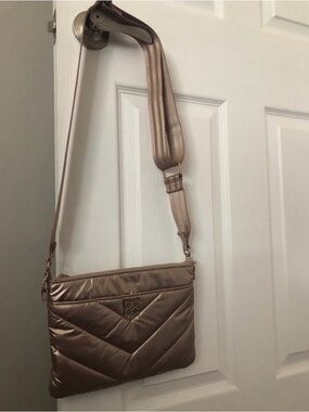 ANTONIO MELANI Metallic Champagne Quilted Crossbody